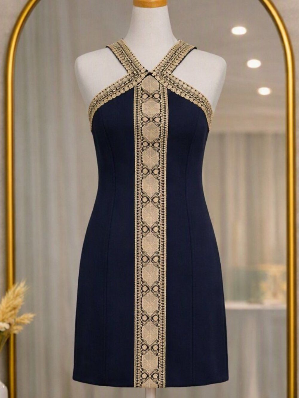 Lilly Pulitzer Women’s Navy Dress with Gold Lace Trim Size 0